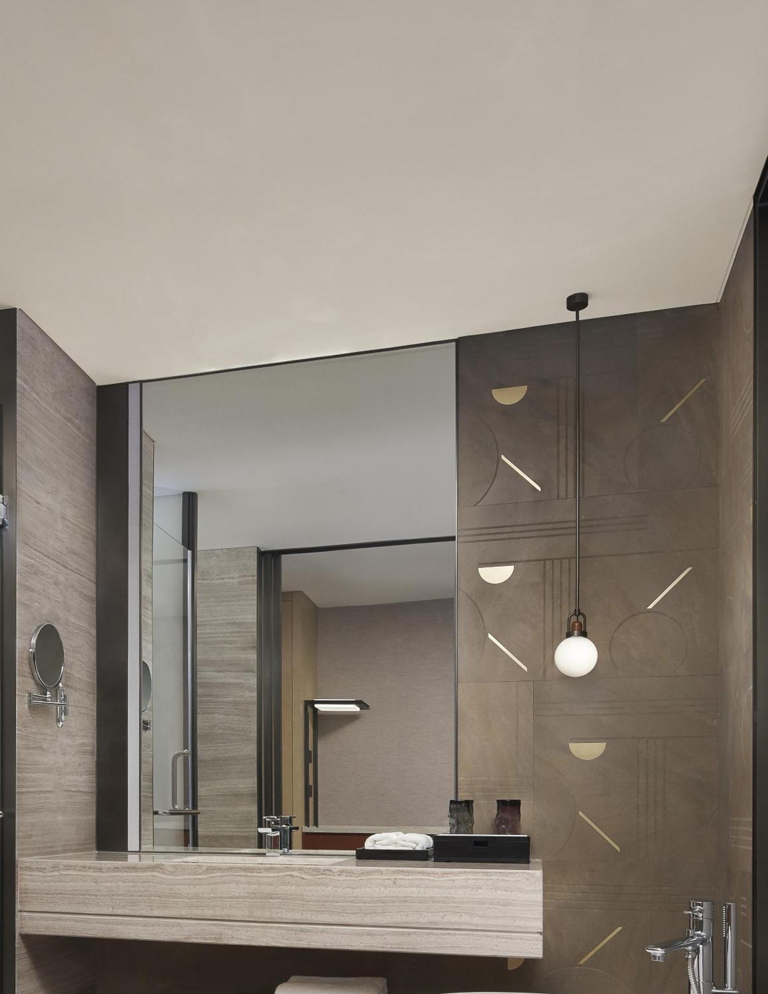 Four Points By Sheraton Guiyang, Huaxi 貴陽市 エクステリア 写真